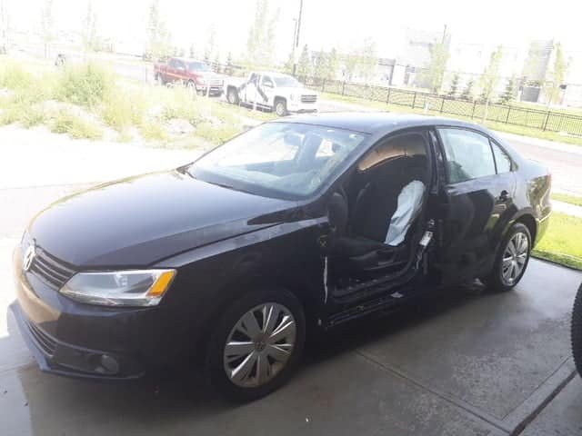 damaged car buyer